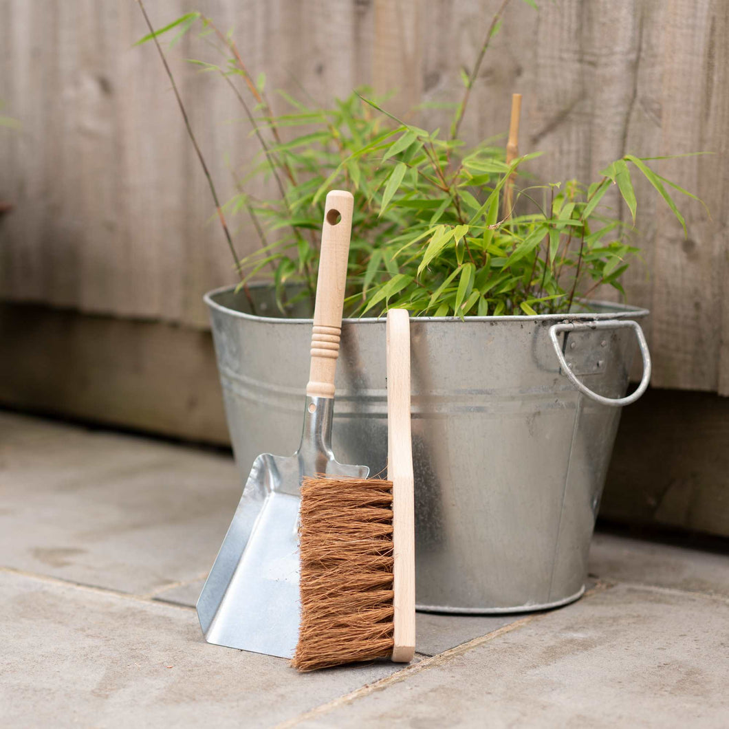 Eco Living Dust Pan & Brush - Silver