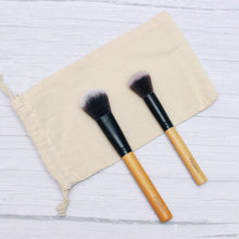 Load image into Gallery viewer, Contour Makeup Brush - Bamboo
