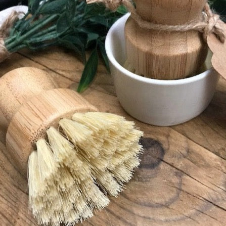 Bamboo Wood Pan Brush with Coconut Bristles